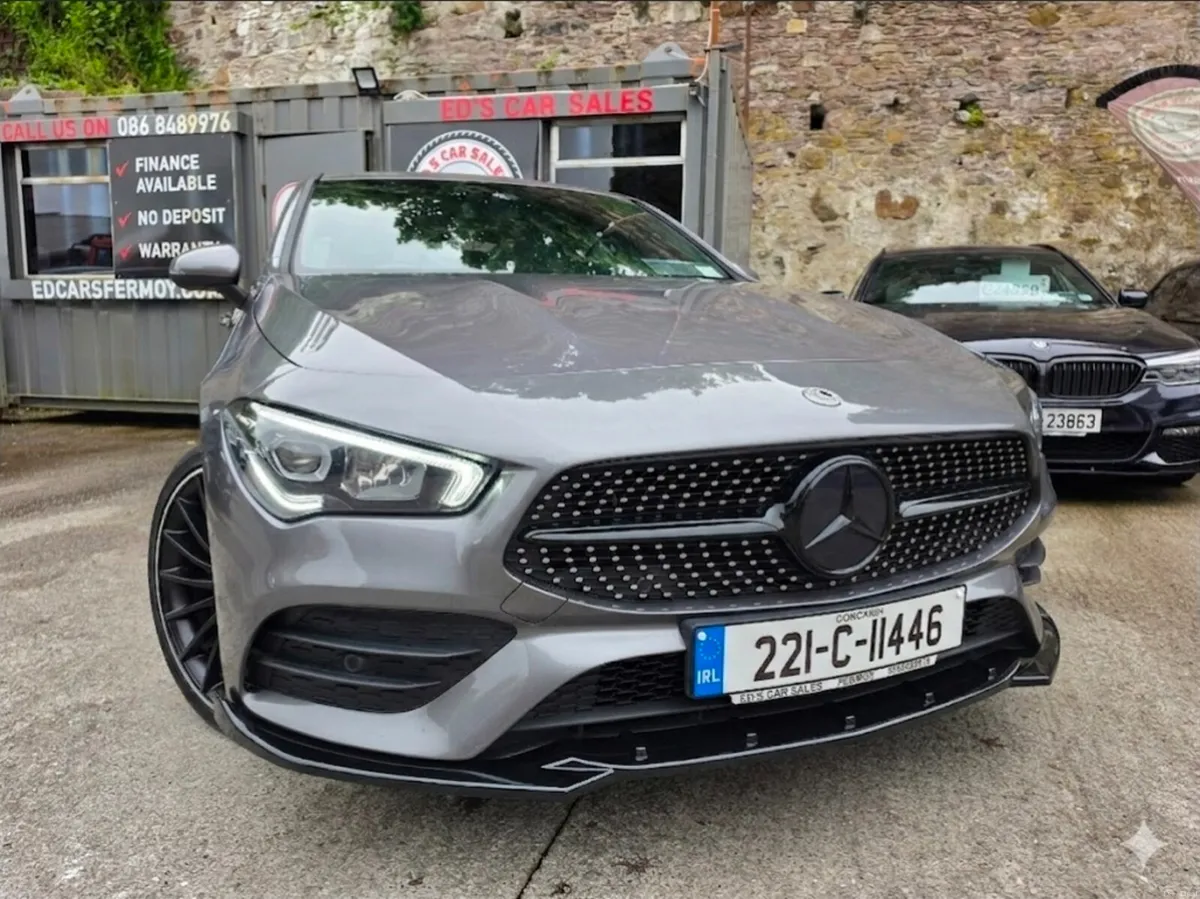 Mercedes-Benz CLA Plug In Hybrid Amg Line Premium - Image 4