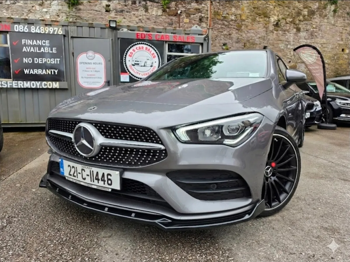 Mercedes-Benz CLA Plug In Hybrid Amg Line Premium - Image 3