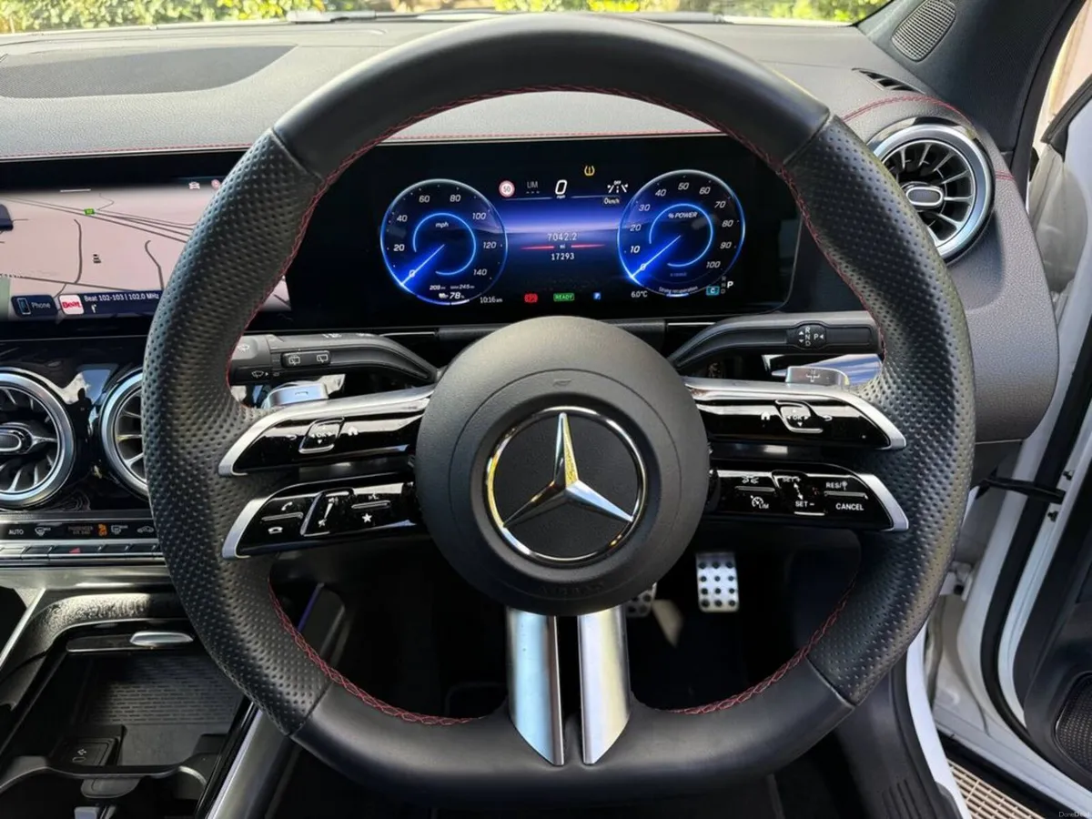 Mercedes-Benz EQA EQA250+ AMG-LINE PREMIUM // FULL - Image 4