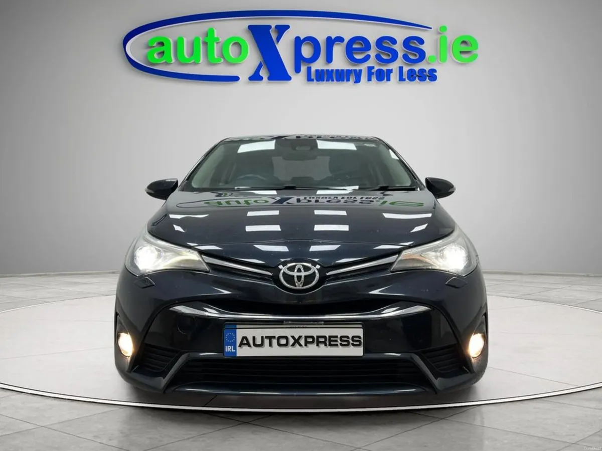 Toyota Avensis 2.0 Diesel, Manual - Image 3