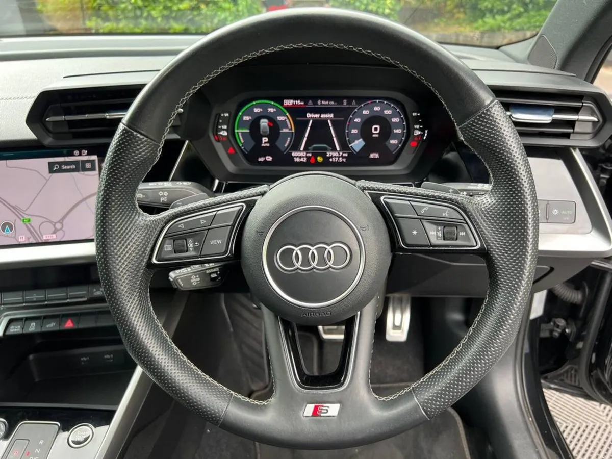 Audi A3 S-LINE 1.4 HYBRID // APPLE CARPLAY/ANDROID - Image 4