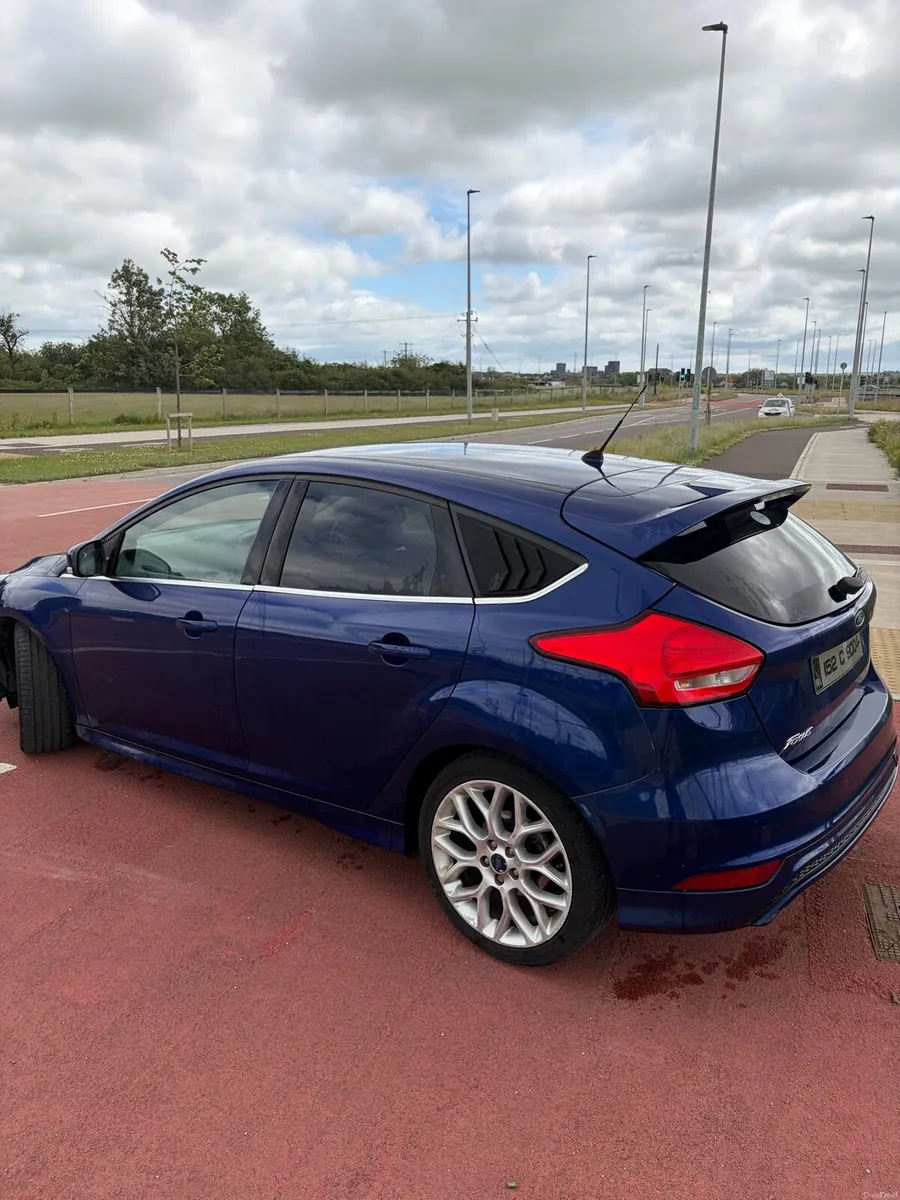 Ford Focus - Image 4