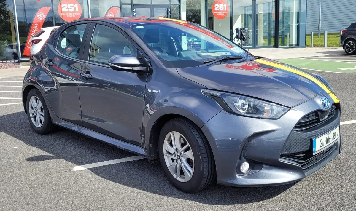 Toyota Yaris Automatic Hybrid Sports - low mileage - Image 4
