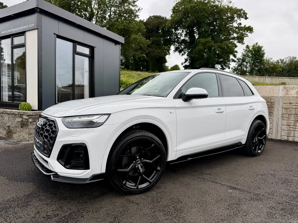 222 AUDI Q5 2.0 50 TFSI-E S LINE QUATTRO,BODY KIT - Image 1
