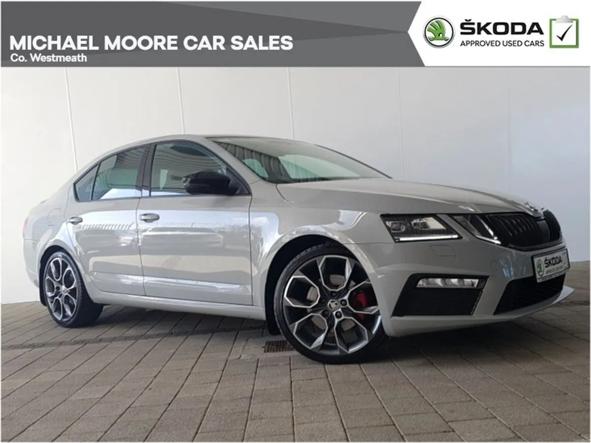Skoda Octavia RS 2.0TDI 184HP 5DR *SUNROOF* - Image 1