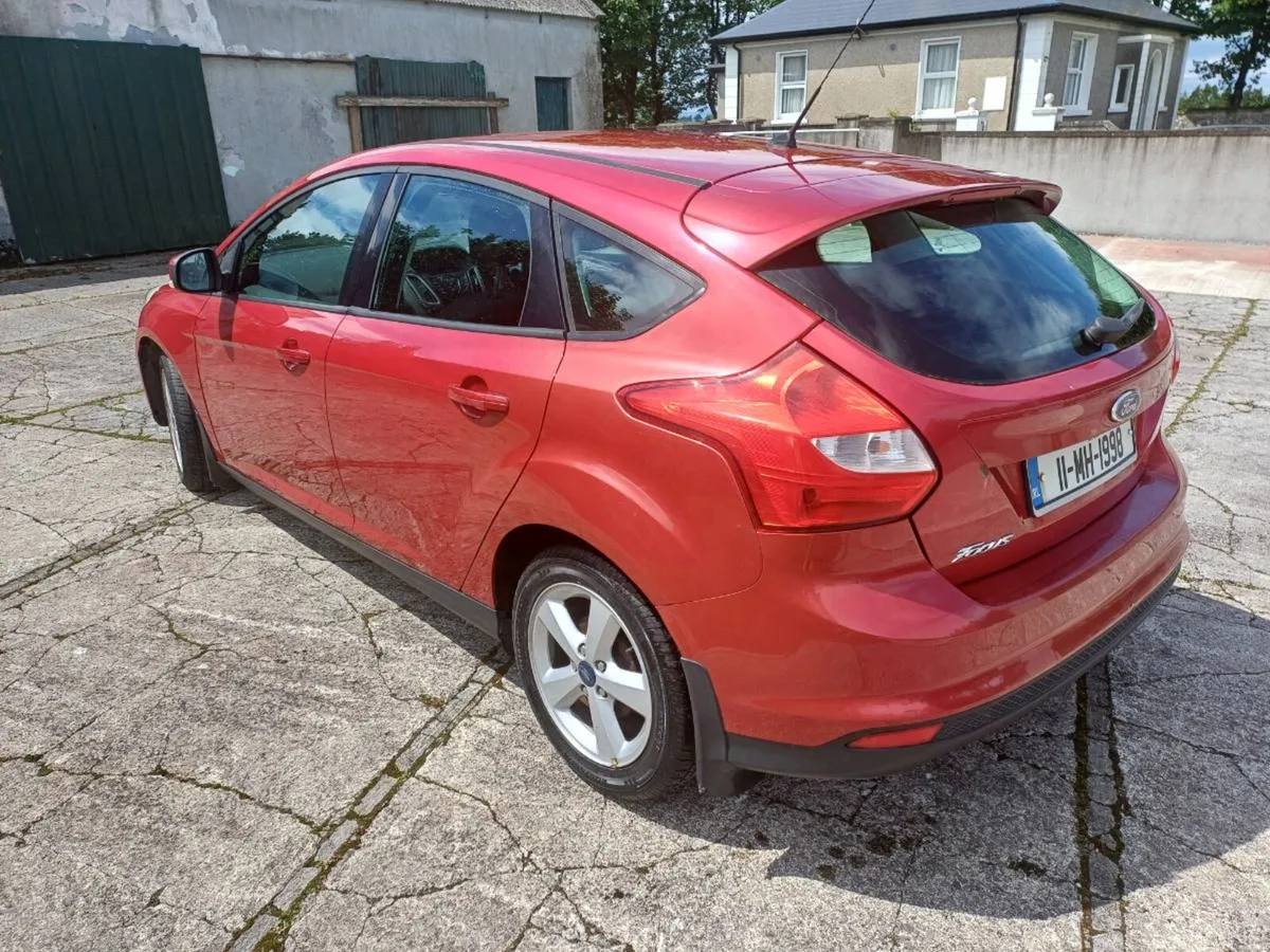 Ford Focus 2011 (new shape) - Image 4