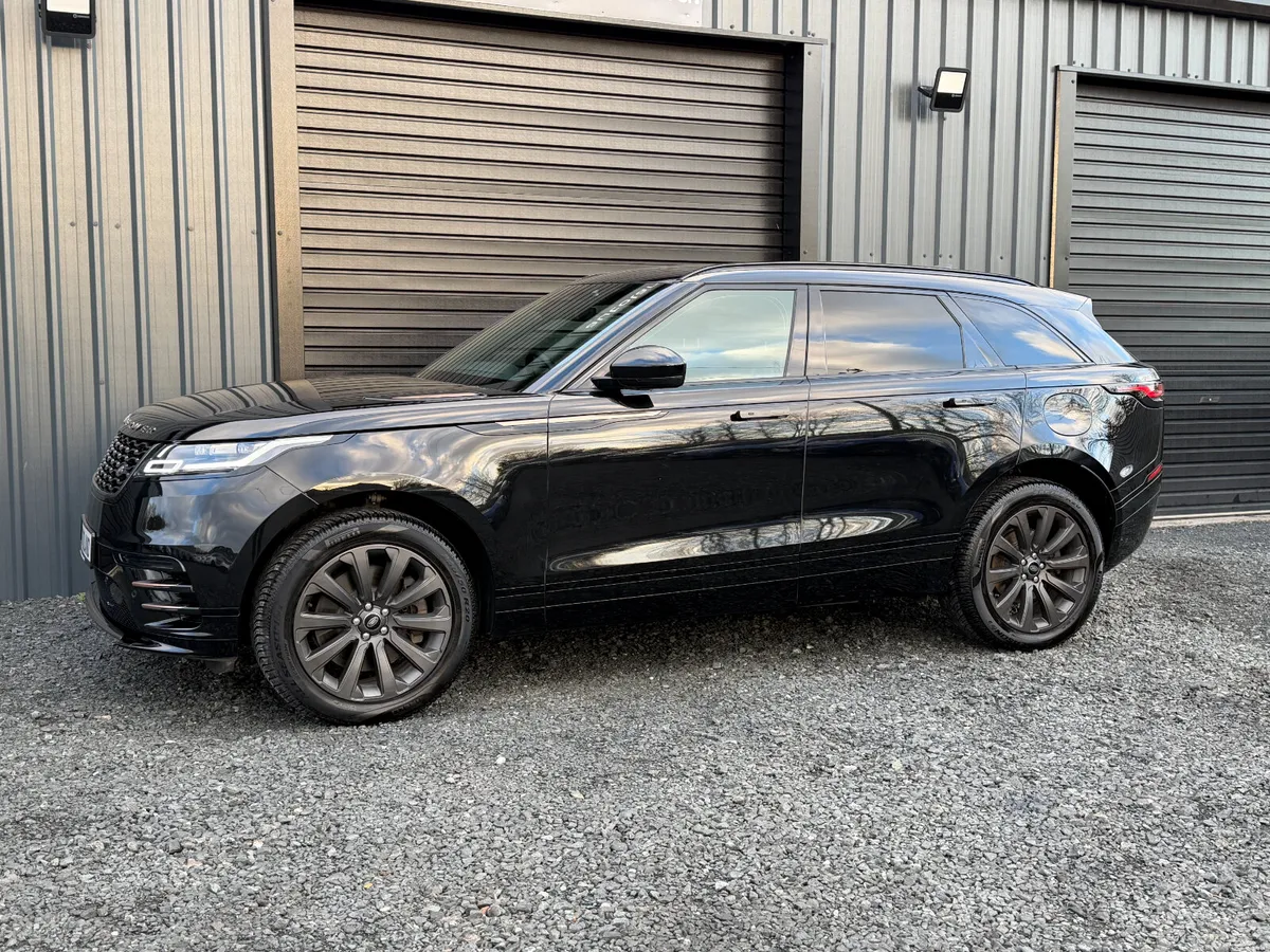 231 Land Rover Range Rover Velar Dynamic - Image 2