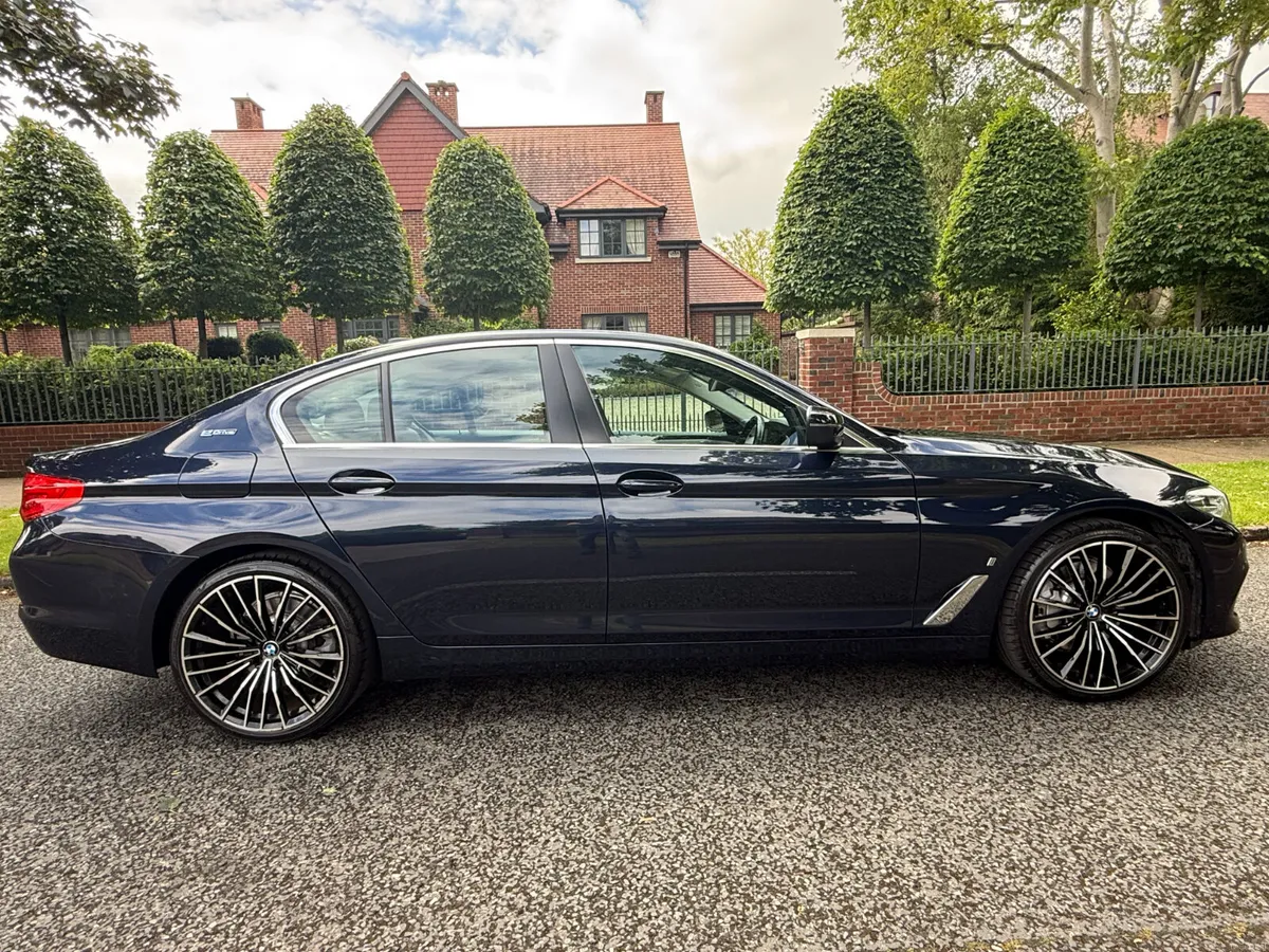 ✅  BMW 530e.  75km.   2-Year Warranty. Finance. - Image 1