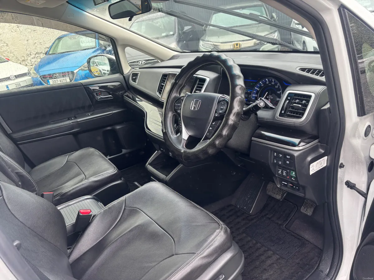 Honda Odyssey 2.0 Auto Petrol Hybrid - Image 5