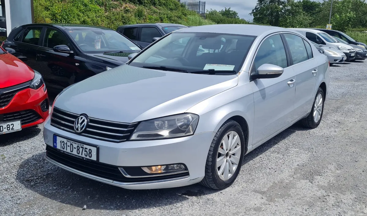 2013 Volkswagen Passat - Image 4