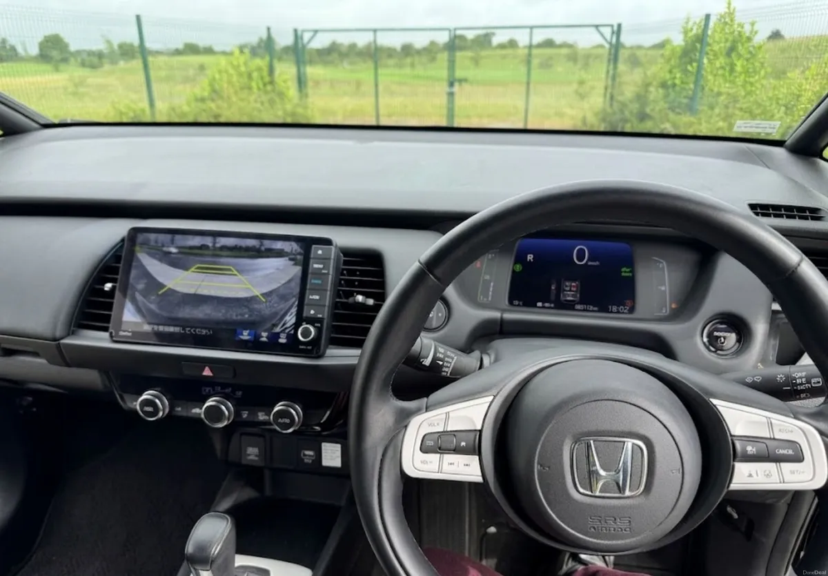 Honda Fit 1.5 Hybrid - 2021 - Half leather seats - Image 6