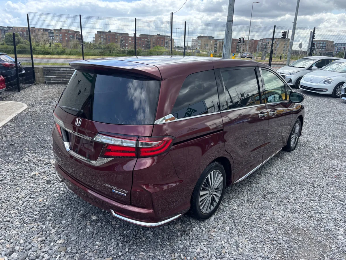 Honda Odyssey 2.0 Petrol Hybrid *LOW MILEAGE* - Image 6