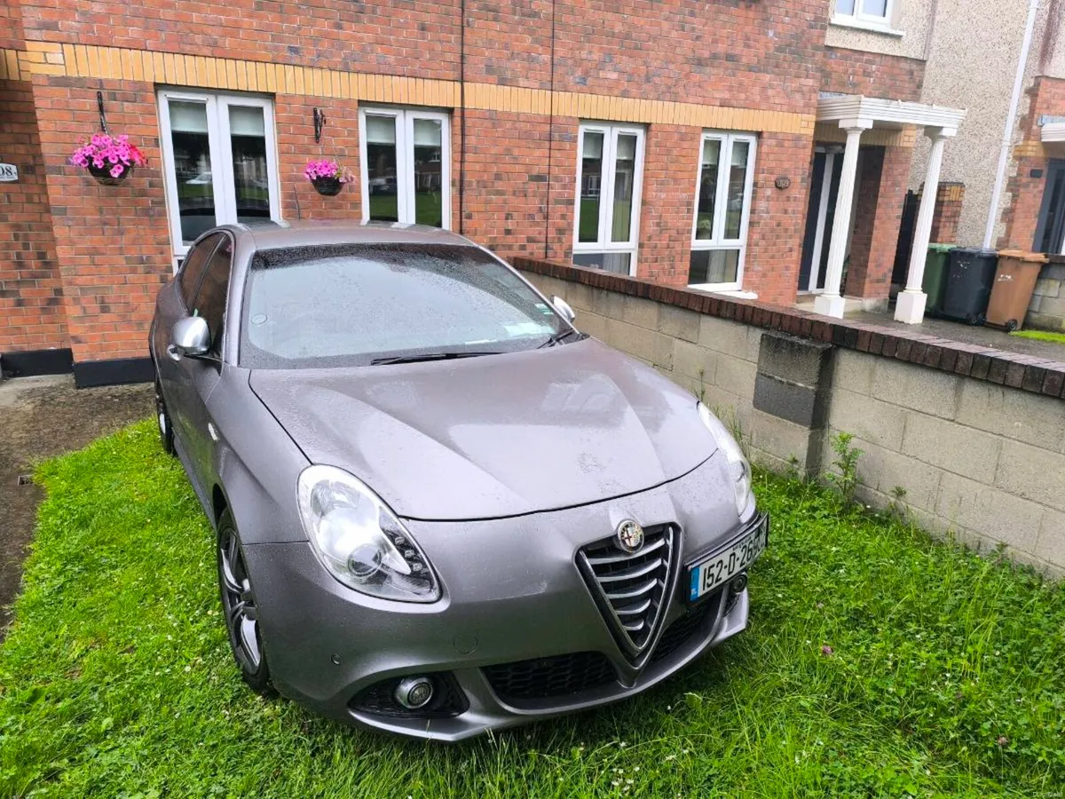 Alfa Romeo giuletta - Image 2