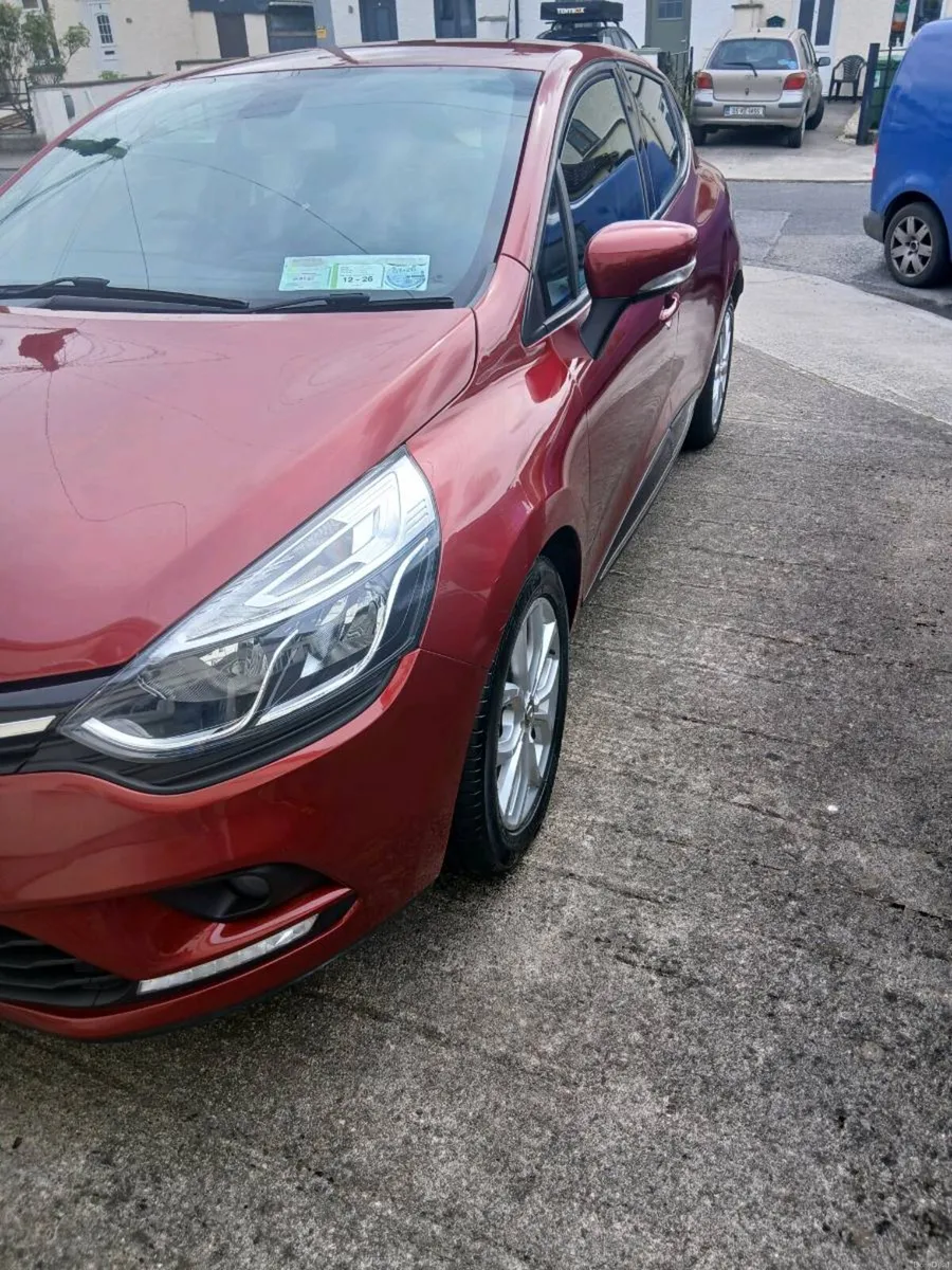 Car - Image 2