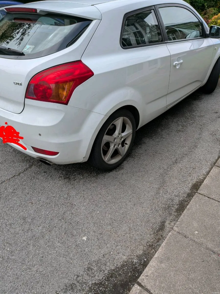 Kia Ceed 2012 - Image 3