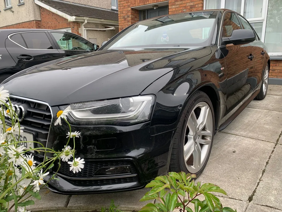 Audi A4 2013 - Image 2