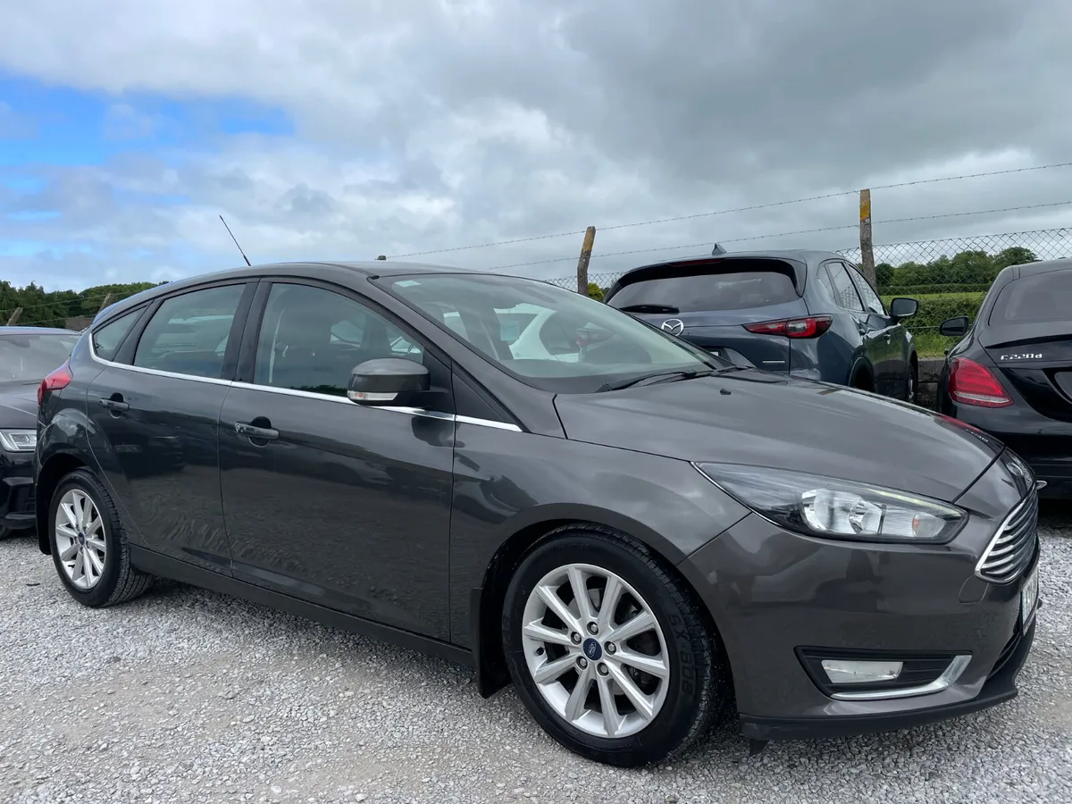 Ford Focus Automatic - Image 4