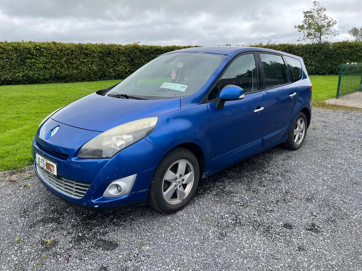 Renault Grand Scenic 2010 - Image 1