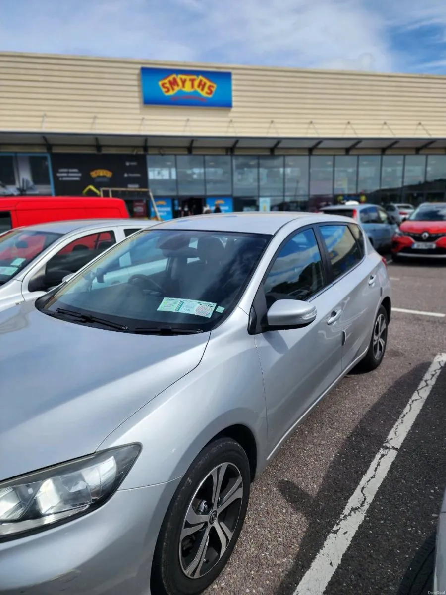 Nissan Pulsar 2016 Automatic Petrol(Urgent Sale) - Image 4