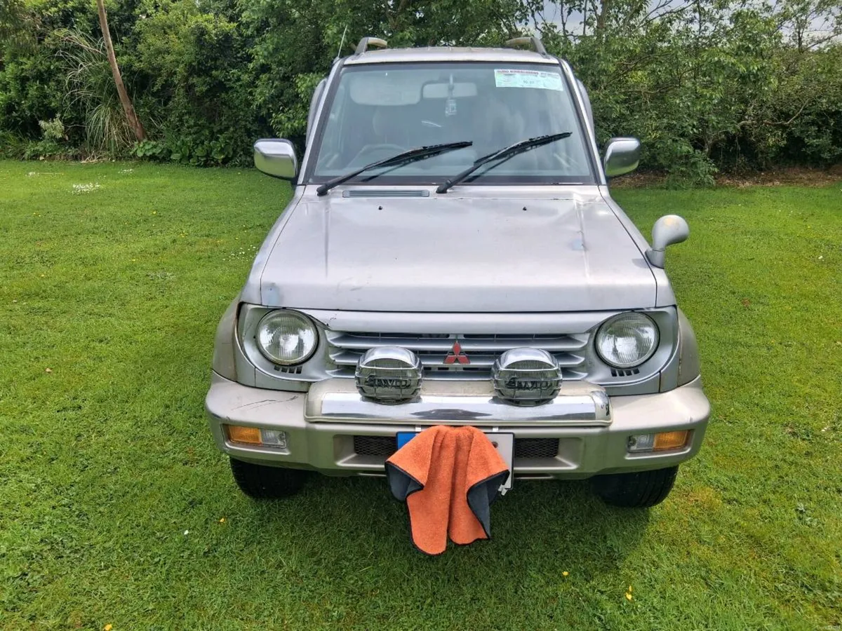 Mitsubishi Pajero junior - Image 2