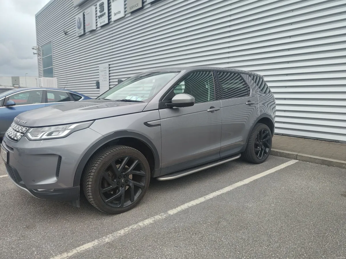Land Rover Discovery Sport 7 Seats 2020 2.0D 150ps - Image 2