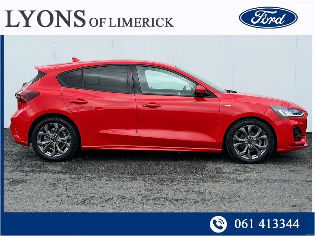 Ford Focus ST-Line X 1.0L EcoBoost 125PS mHEV - Image 6