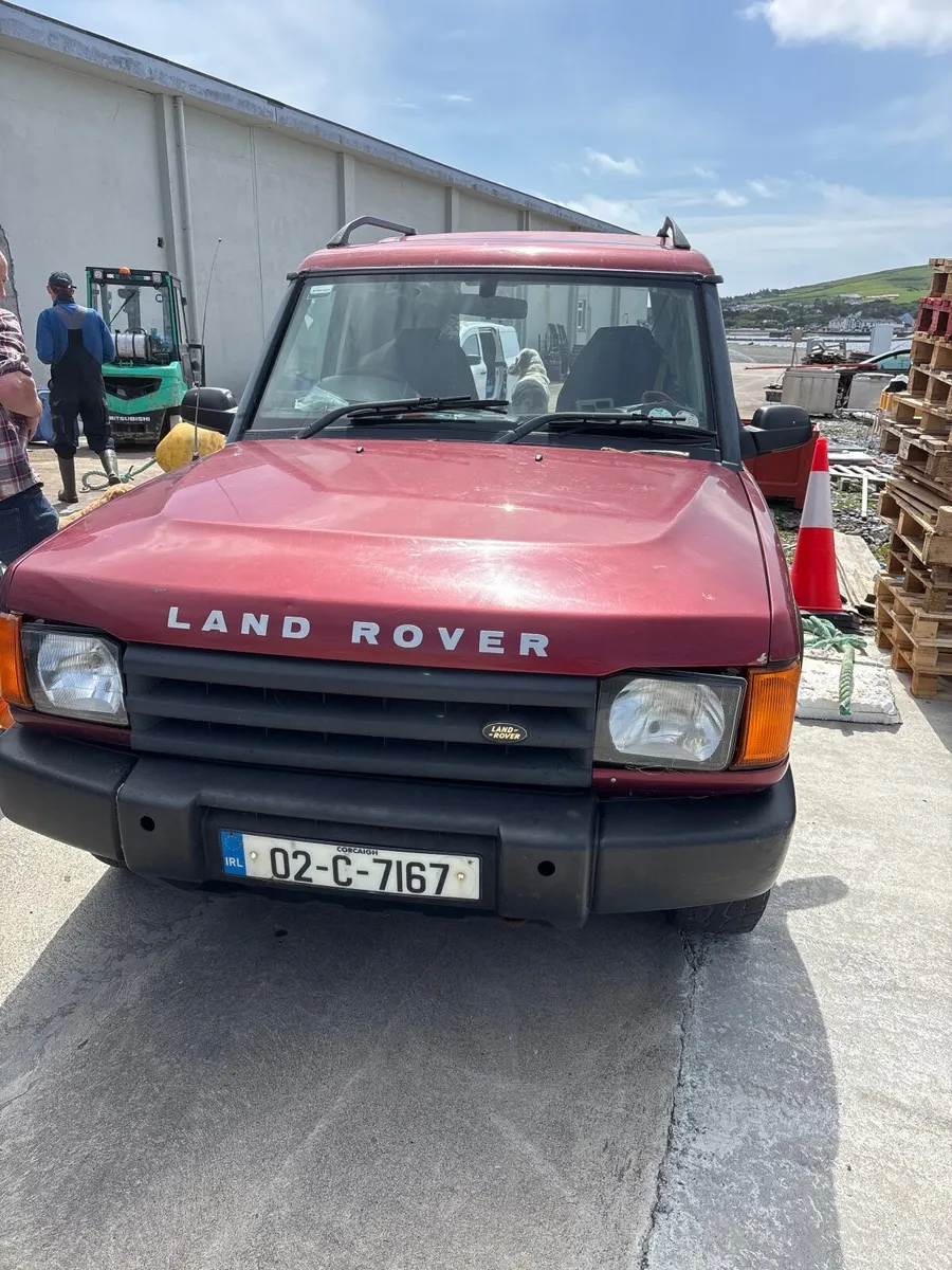 Land Rover Discovery 2002 - Image 1
