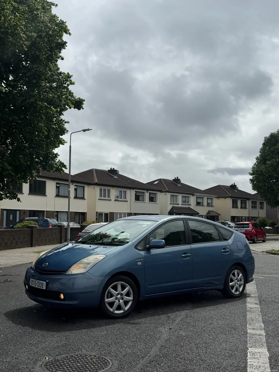 Toyota Prius 1.5 Petrol / Hybrid Nct 01/27 & Tax - Image 3