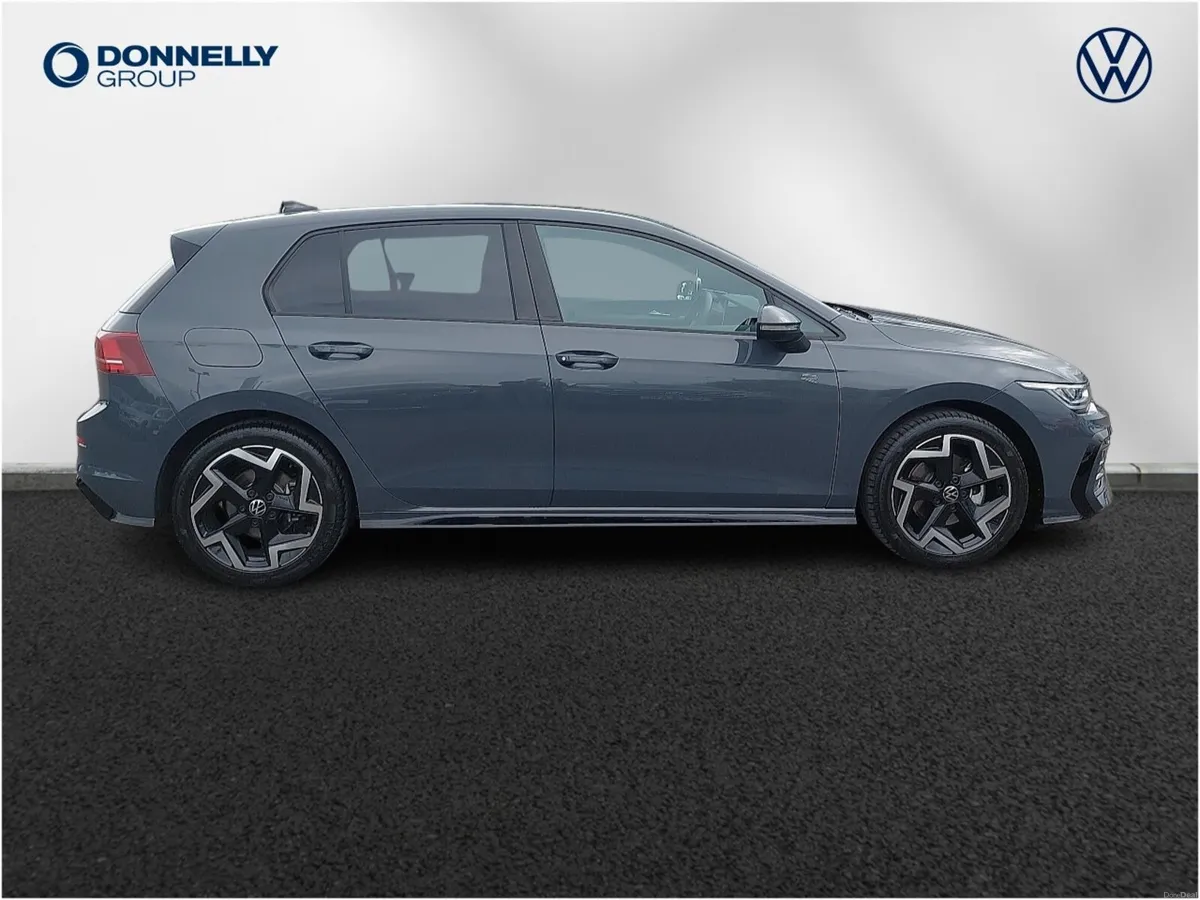 Volkswagen Golf Diesel Hatchback R-Line - Image 4