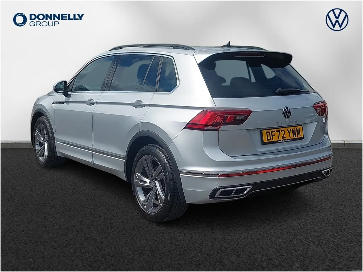Volkswagen Tiguan Estate Special Edition R-Line Ed - Image 3