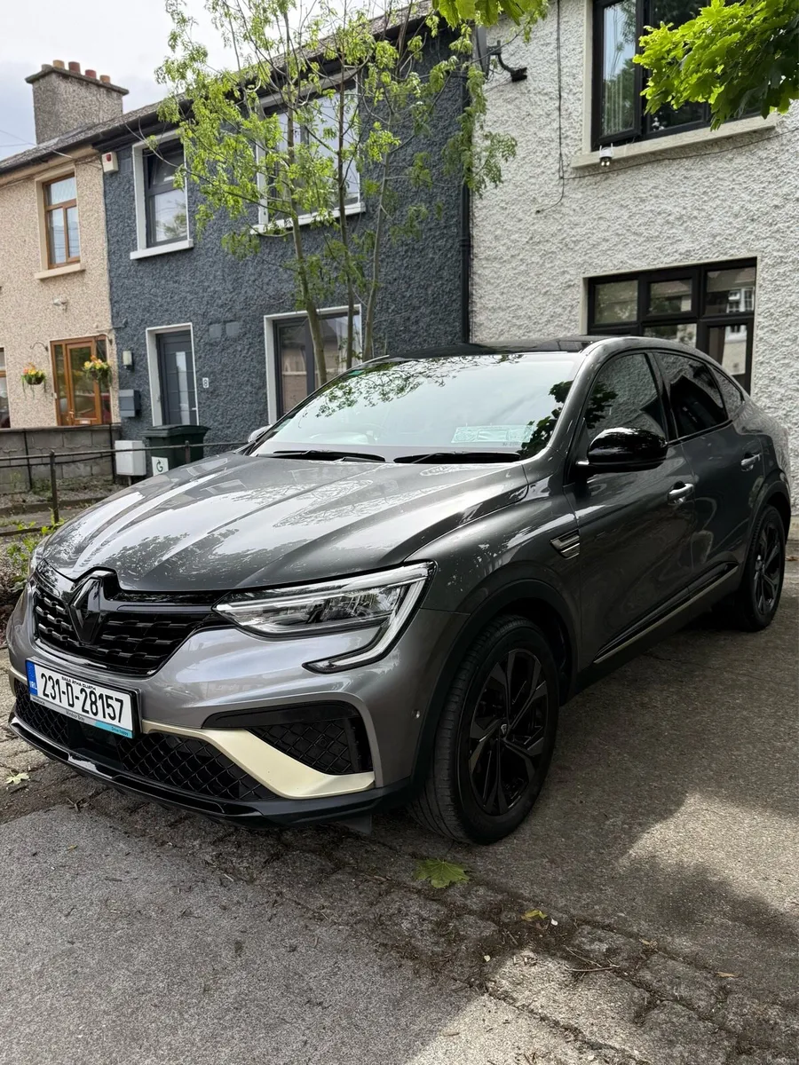Renault Arkana E-Tech Hybrid 1.6 2023 - Image 2