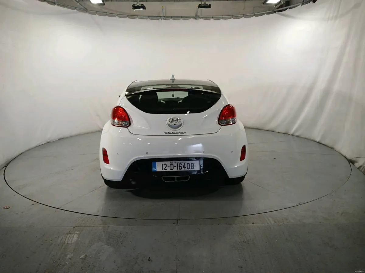 Hyundai veloster 1.6 petrol manual - Image 4