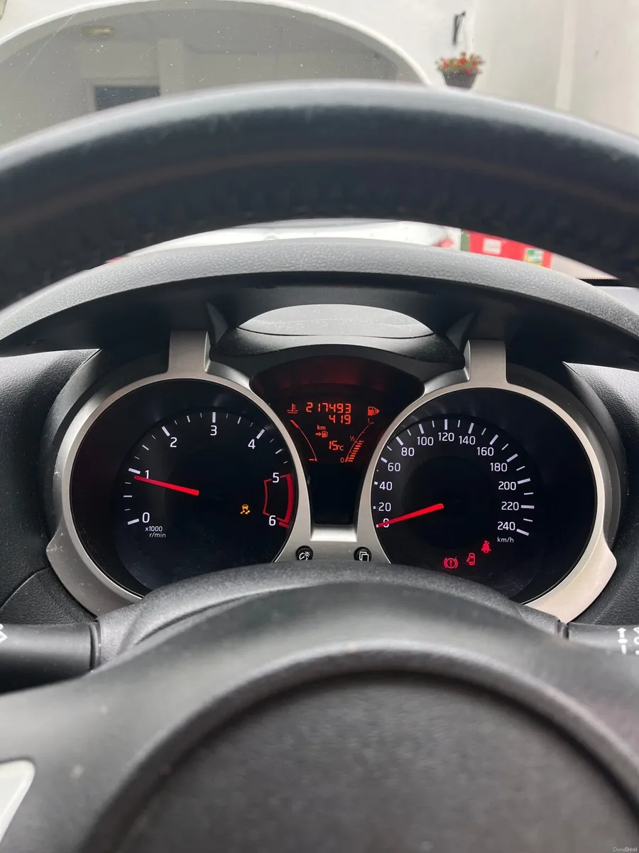 Nissan Juke 2012 - Image 2