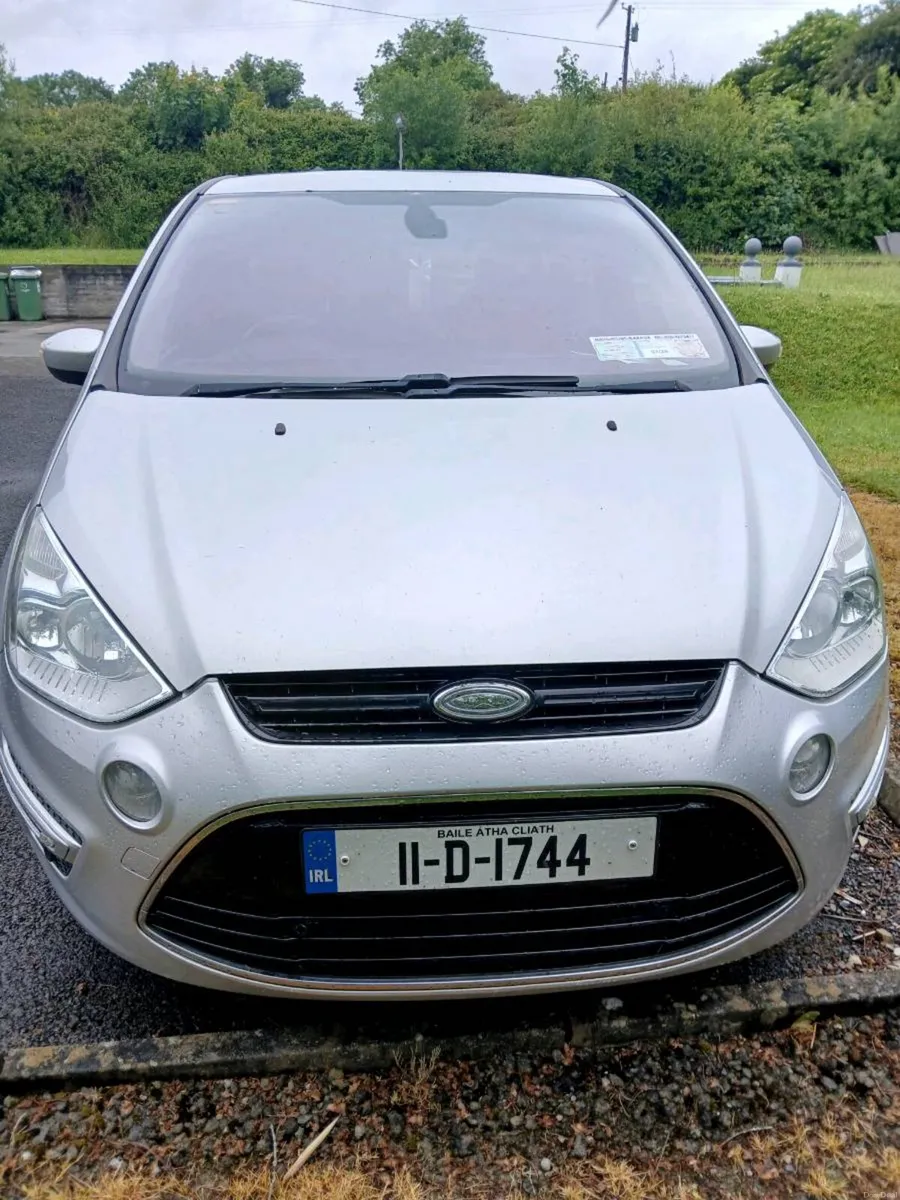 Smax - Image 1
