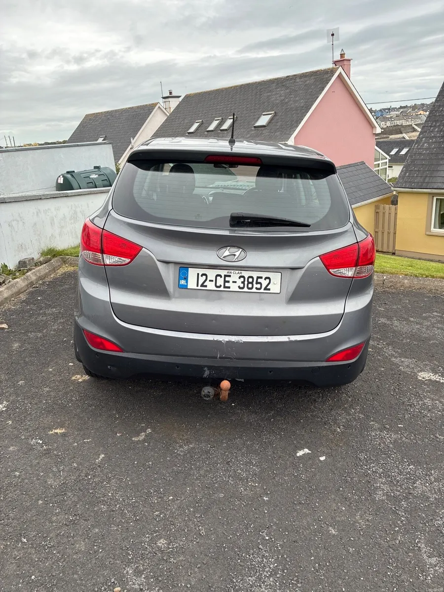 Hyundai ix35 - Image 2