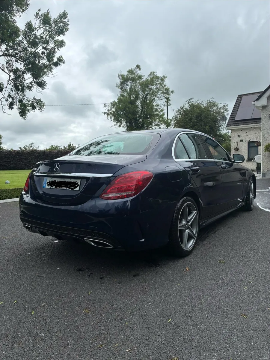2018 Mercedes c220d - Image 4