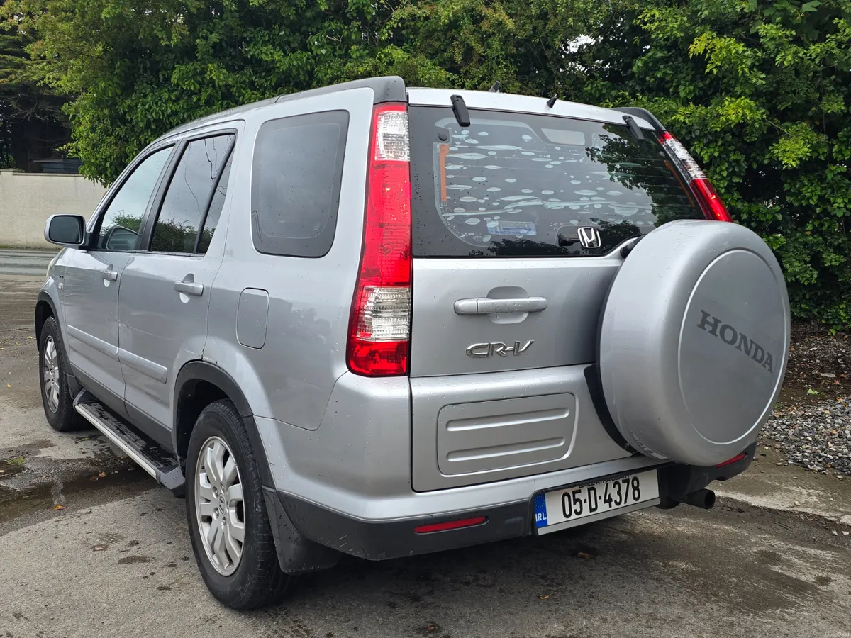 €1600 Honda CR-V 2005 taxed 08.26 €1600 bargain - Image 1