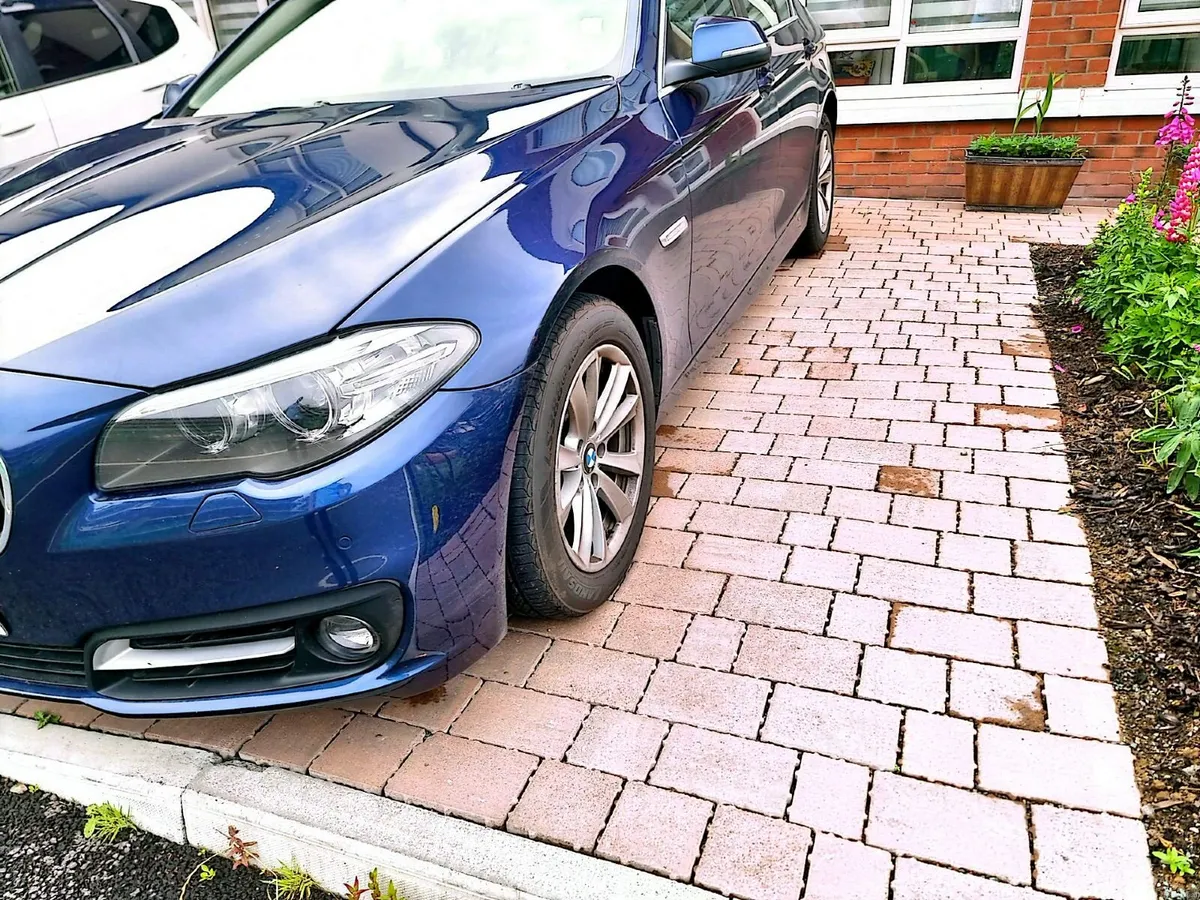 BMW 5-Series 2015 - Image 2