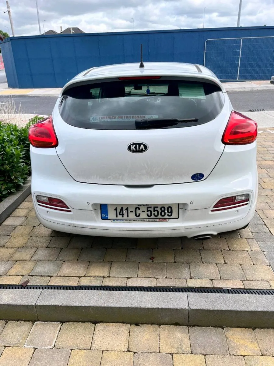 Kia ProCeed 1.6 Diesel - Image 3