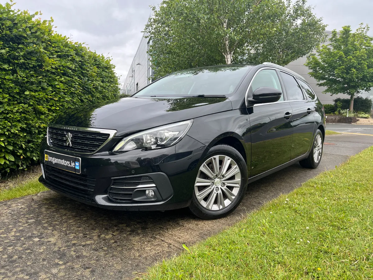 Peugeot 308 2021 1.5 130 Allure*Estate*Hi Spec* - Image 3