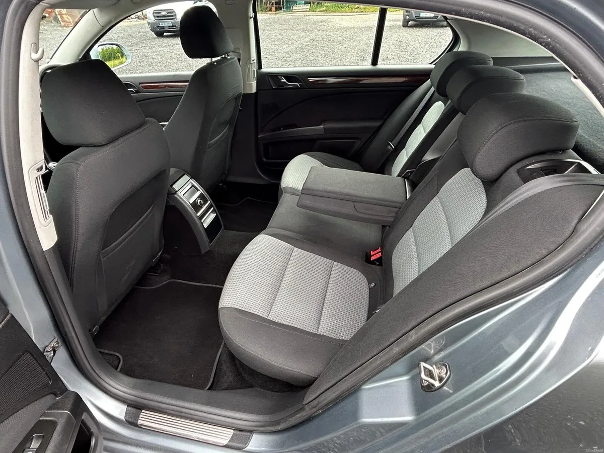 Skoda Superb 2009 - Image 3