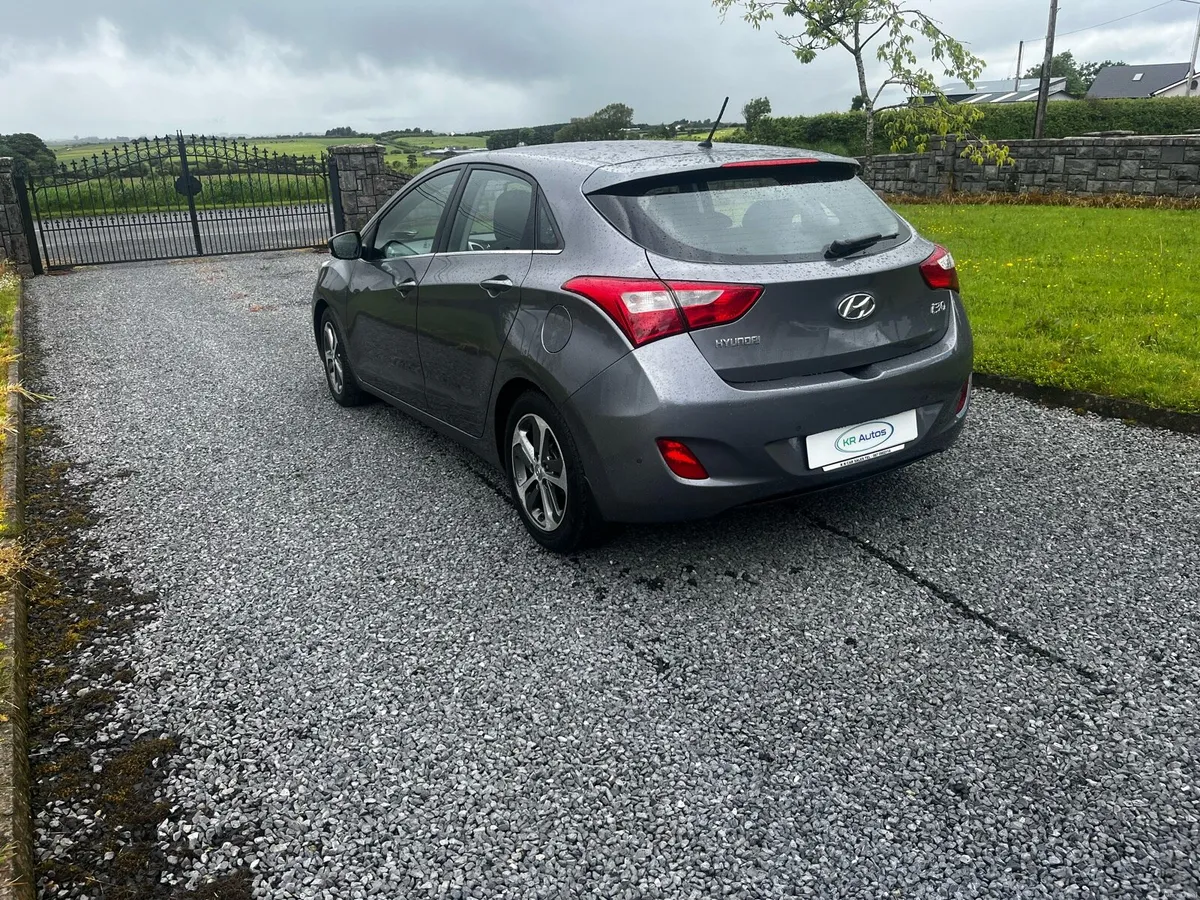 2015 Hyundai i30 1.6 diesel - Image 3