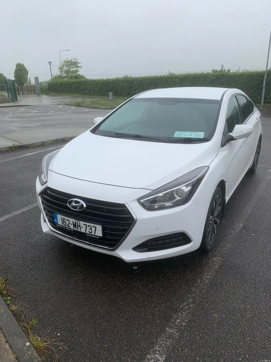 Hyundai I40 Executive - Image 4