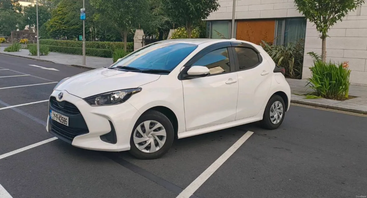 Toyota Yaris - 2021. Hybrid, Automatic, NCT 2028. - Image 2