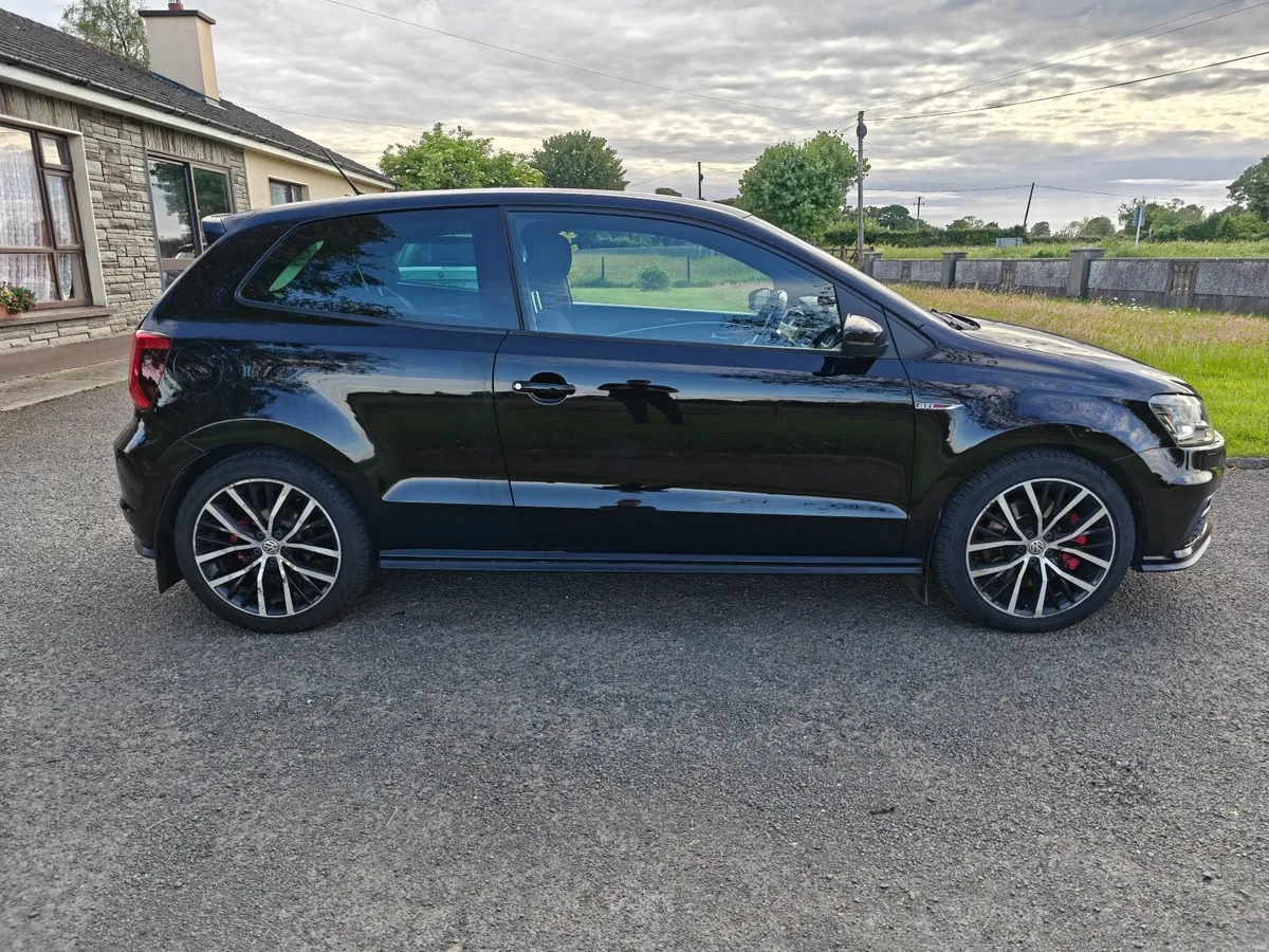Volkswagen Polo gti 2016 Manual - Image 3