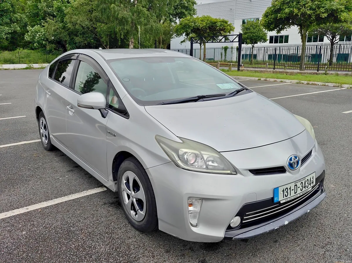 2013 Toyota Prius 1.8 Hybrid - Priced to Sell - Image 2