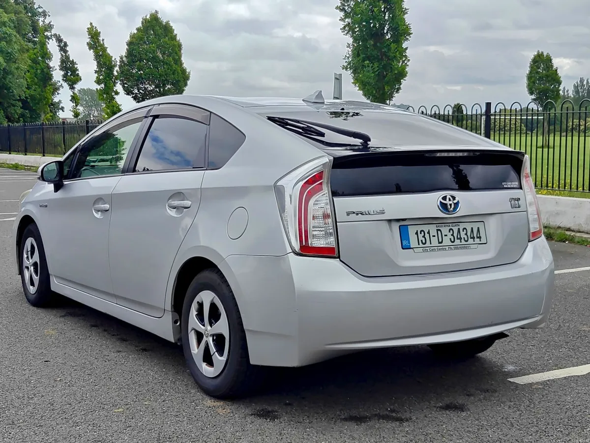 2013 Toyota Prius 1.8 Hybrid - Priced to Sell - Image 3