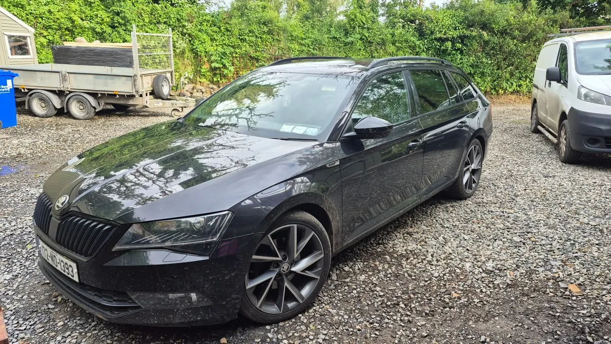 Skoda Superb 2017 - Image 2
