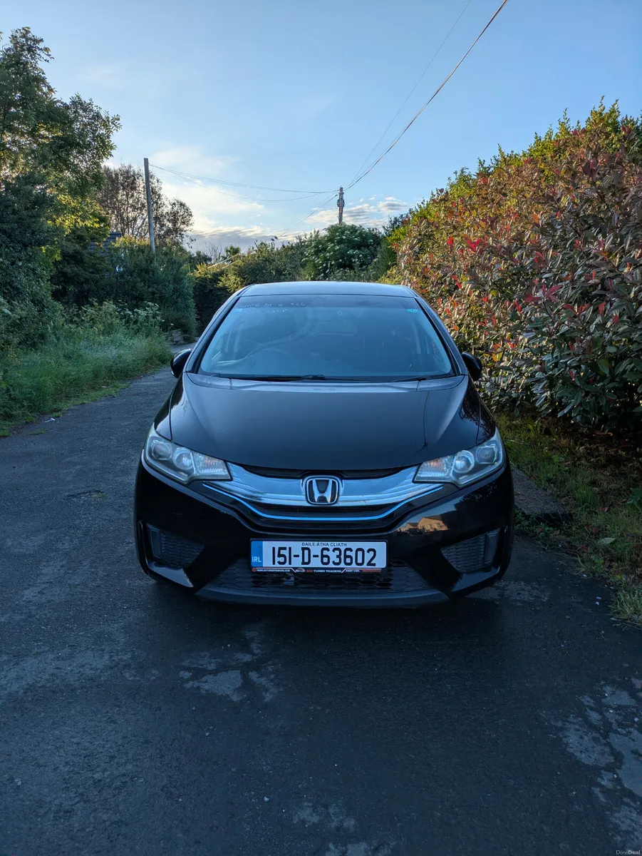 2015 Honda Fit Hybrid Automatic - Image 2