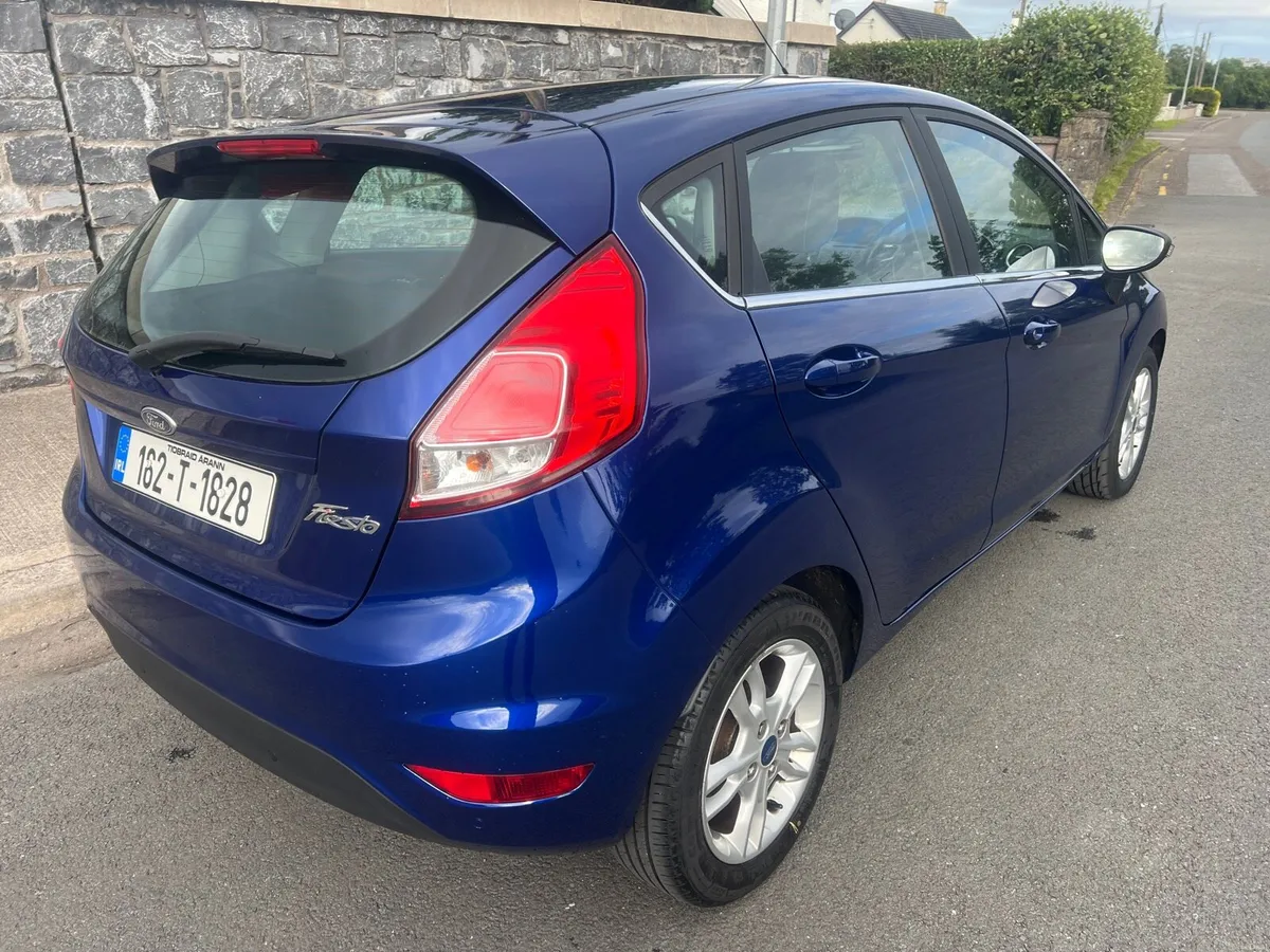 Ford Fiesta - Image 4